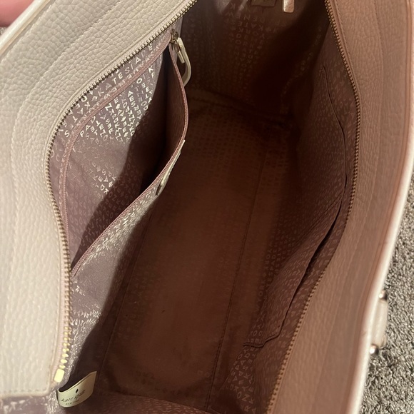 Kate Spade Beige Cream Chester Street Allyn Pebbled Leather Large Tote Purse - Picture 6 of 7